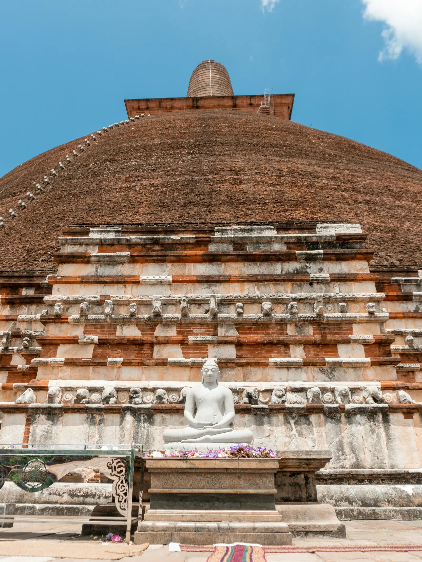Sri Lanka travel destination